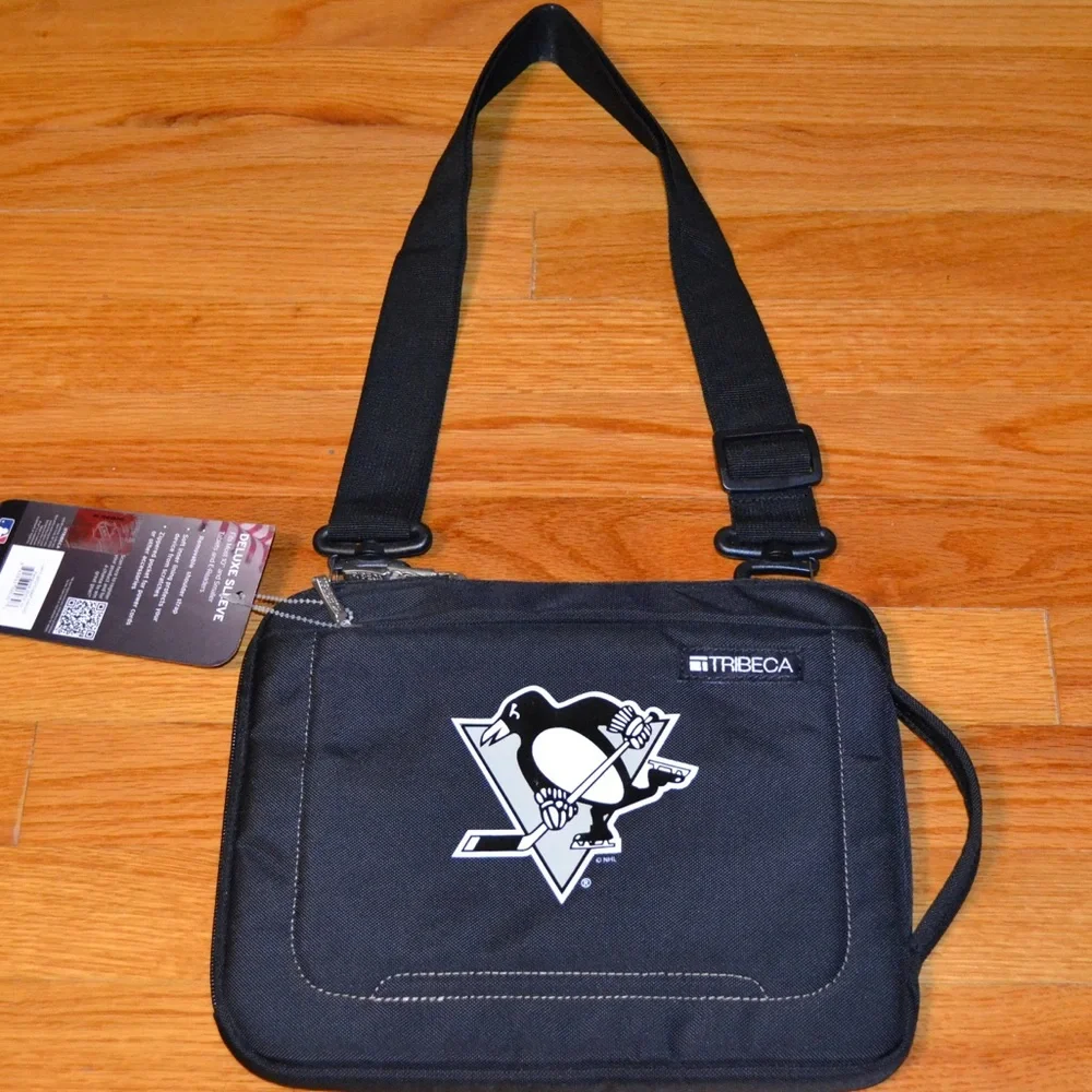 Tribeca NHL Pittsburgh Penguins iPad/tablet sleeve/case - NEW